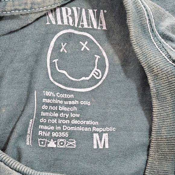 NWOT Nirvana Relaxed T-Shirt - Picture 4 of 5